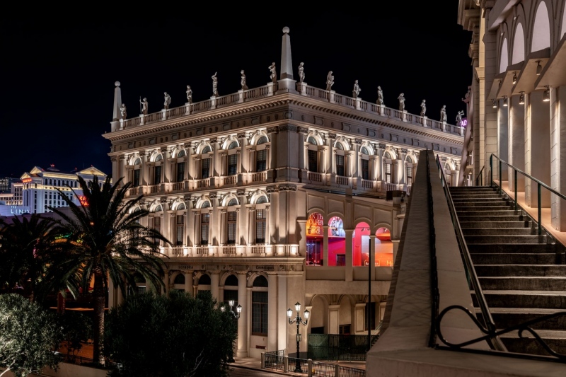 Venetian-7-