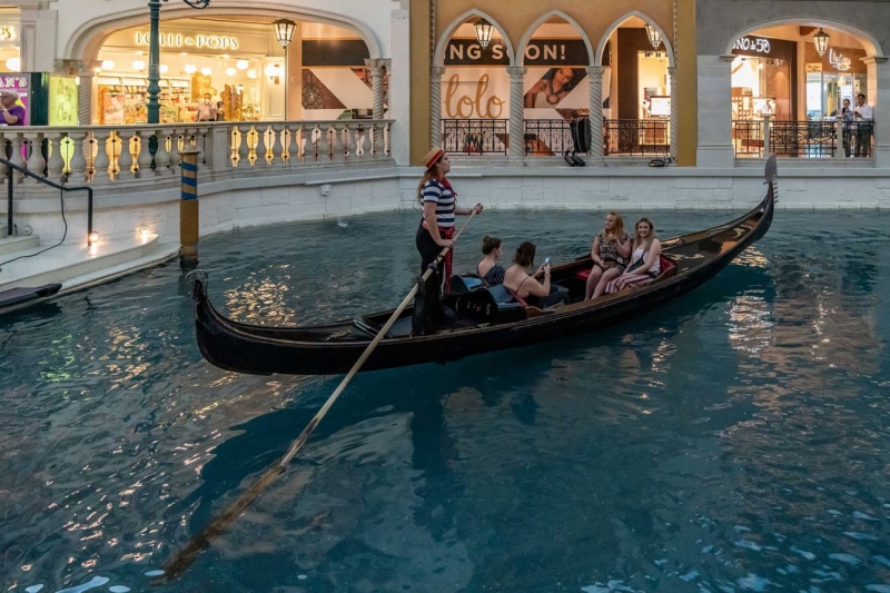 Venetian-9-