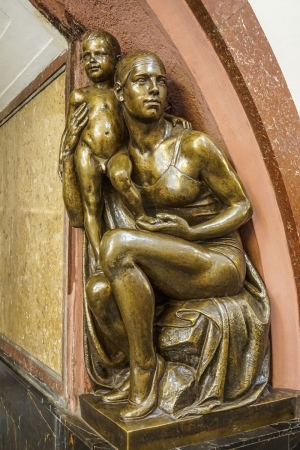 E7-