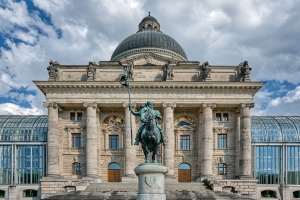Bayerische Staatskanzlei 3